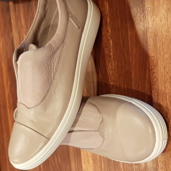 Ecco Soft 7 Womans Slip On Shoes 8-8.5 - Picture 2 of 9